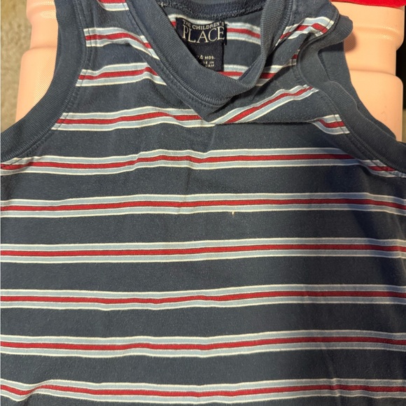 💥NEW LISTING💥 Bundle of 5 24 mos/2T shirts - Picture 5 of 13